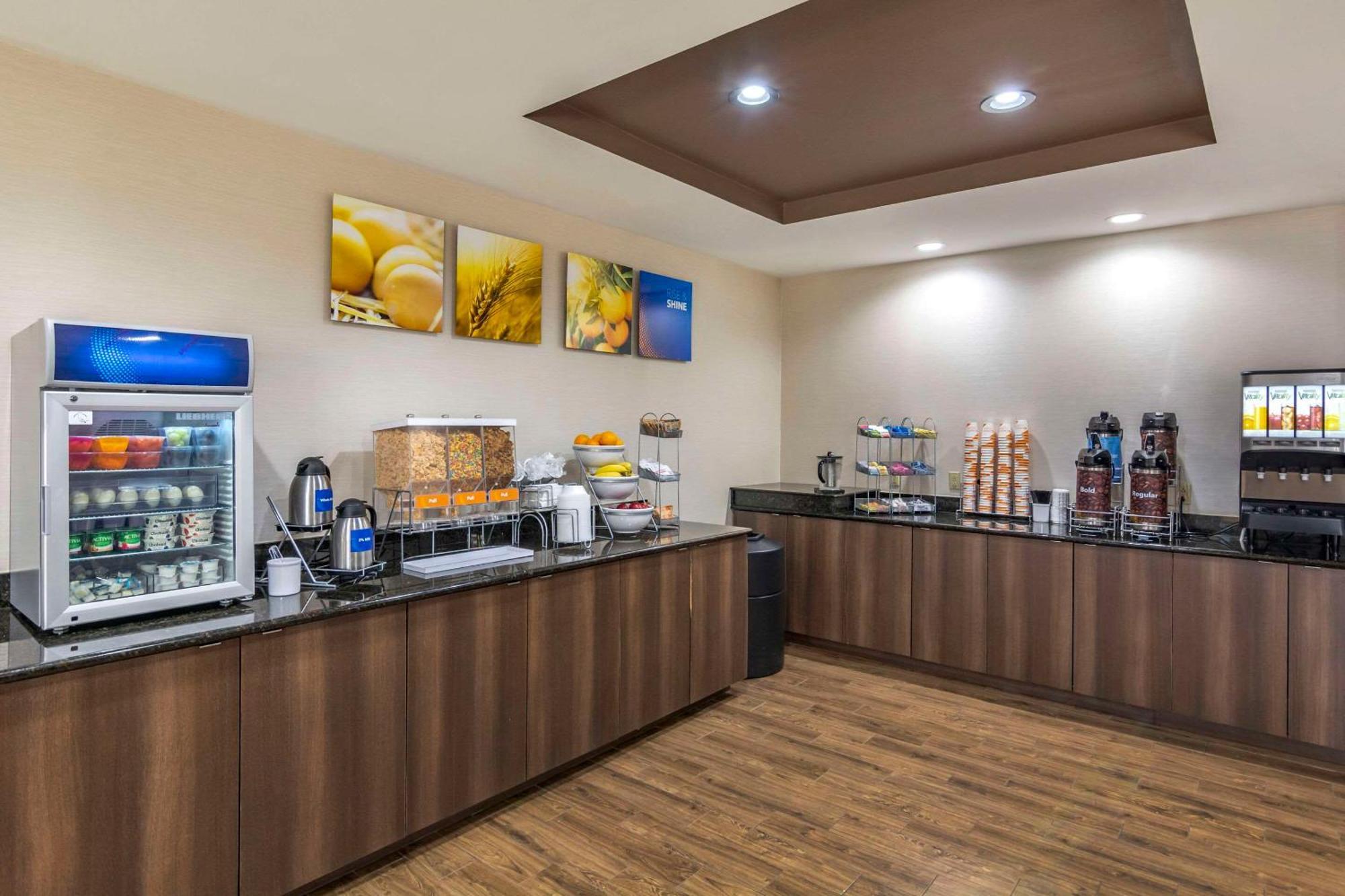 Comfort Suites Southpark Колониал-Хайтс Экстерьер фото